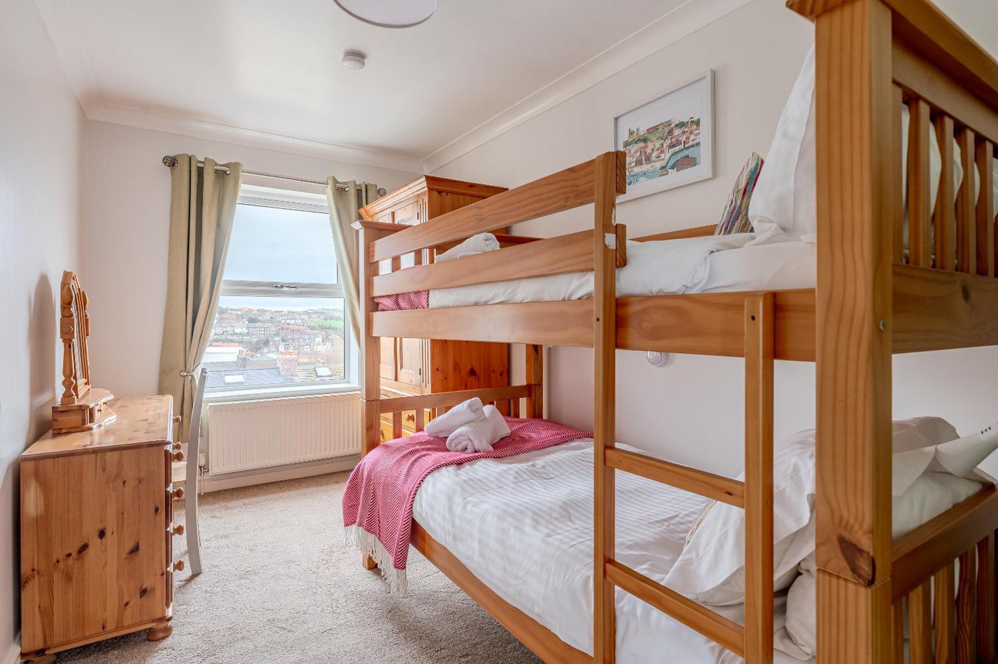 Rosemill - Large Pet Friendly Home With Off Road Parking Whitby Exterior foto